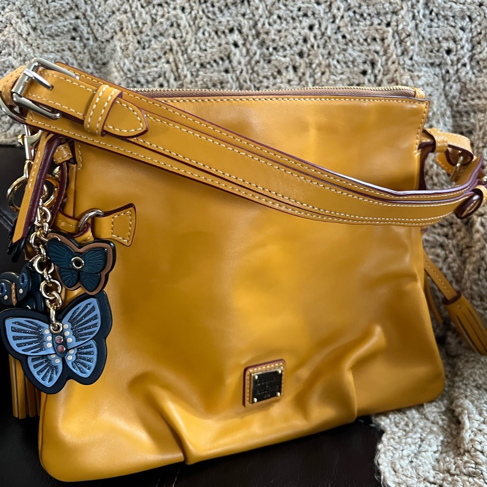 Dooney and Bourke handbag